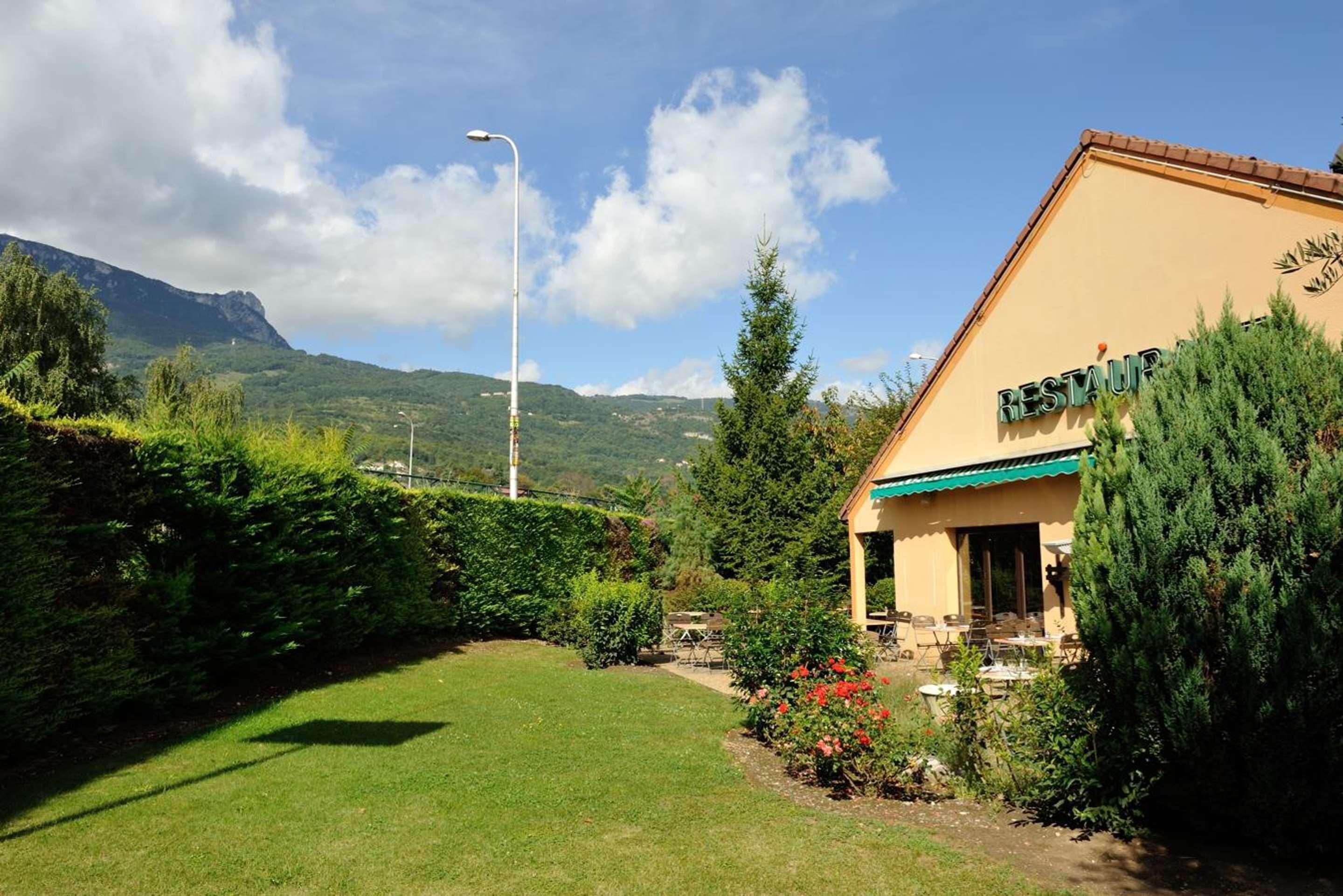 Campanile Grenoble Sud - Seyssins Hotel Kültér fotó